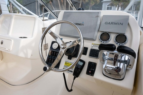 26ft World Cat Yacht For Sale