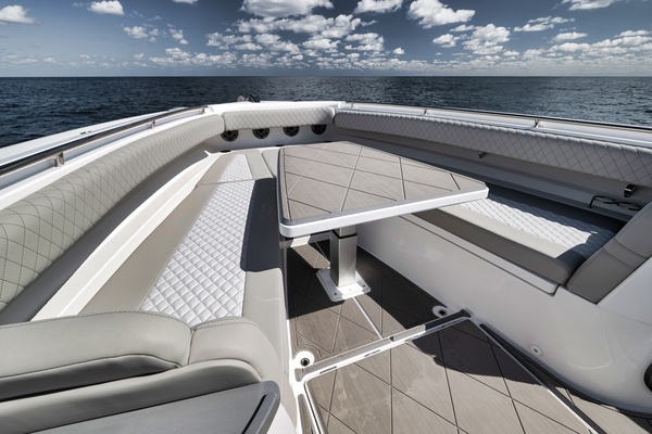 SIR REEL 53ft HCB Yacht For Sale