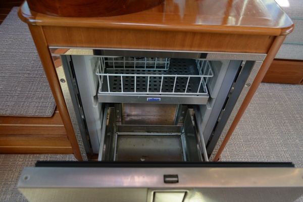 Glory 48ft Sabre Yacht For Sale