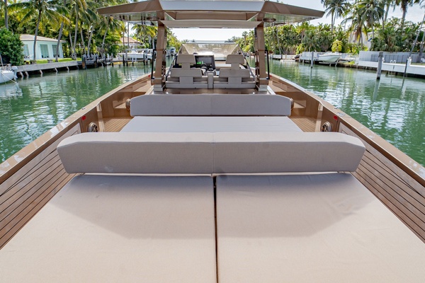 TENDER OWL 48ft Wally Yacht For Sale