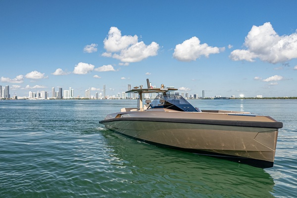 TENDER OWL 48ft Wally Yacht For Sale