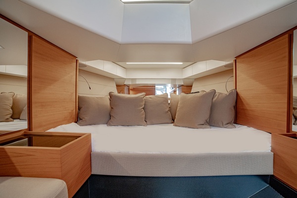 TENDER OWL 48ft Wally Yacht For Sale