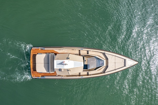TENDER OWL 48ft Wally Yacht For Sale