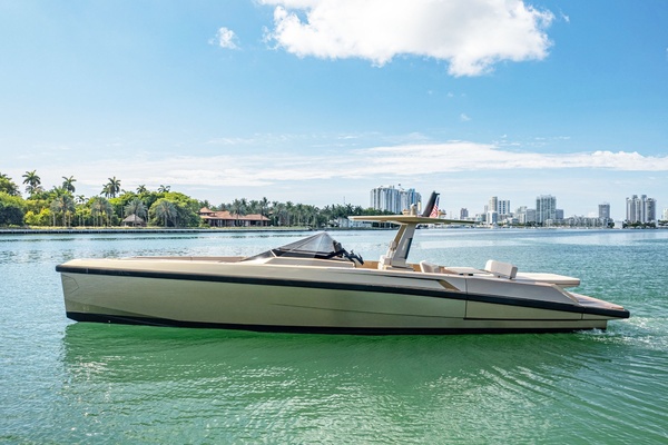 TENDER OWL 48ft Wally Yacht For Sale
