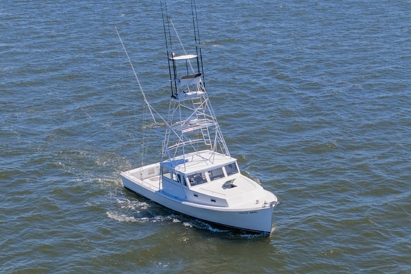 Photo of the 1993 Young Brothers  "Salty Dog"