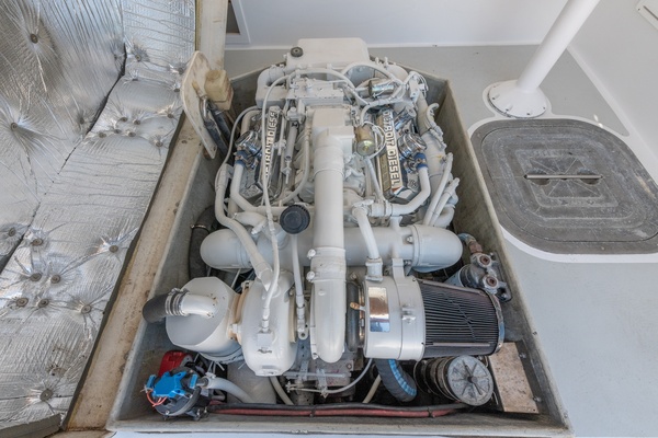 Salty Dog 38ft Young Brothers Yacht For Sale