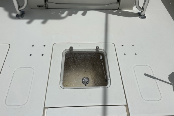 THE PEACEKEEPER 39ft SeaVee Yacht For Sale