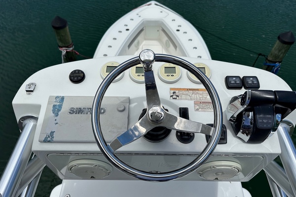 THE PEACEKEEPER 39ft SeaVee Yacht For Sale