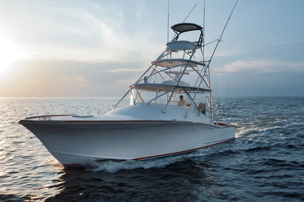 DOG HOUSE 40ft F amp S Yacht For Sale