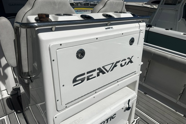 28ft Sea Fox Yacht For Sale