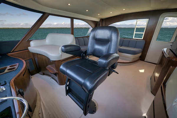REEL HAWK 76ft Viking Yacht For Sale
