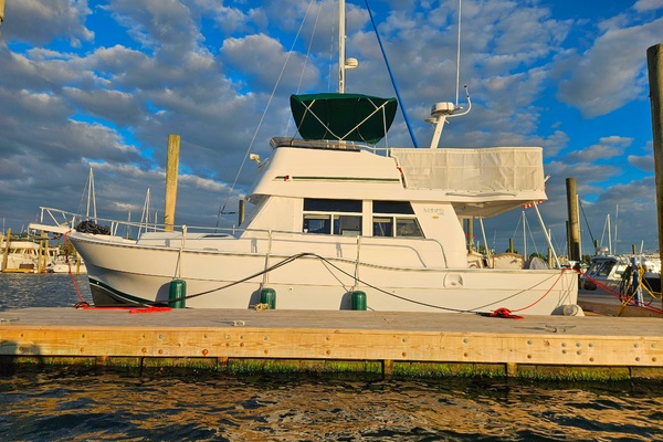 Half Full II 39ft Mainship Yacht For Sale