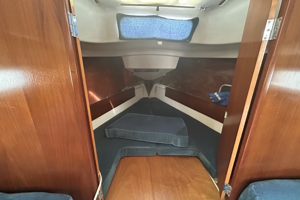 Belican 32ft Beneteau Yacht For Sale