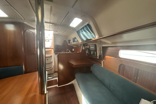 Belican 32ft Beneteau Yacht For Sale