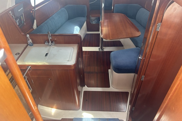 Belican 32ft Beneteau Yacht For Sale