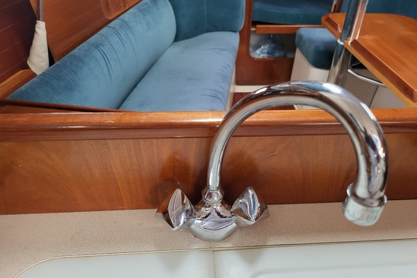 Belican 32ft Beneteau Yacht For Sale
