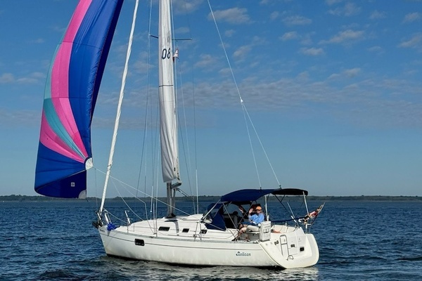 Photo of the 1996 Beneteau Oceanis 321 "Belican"