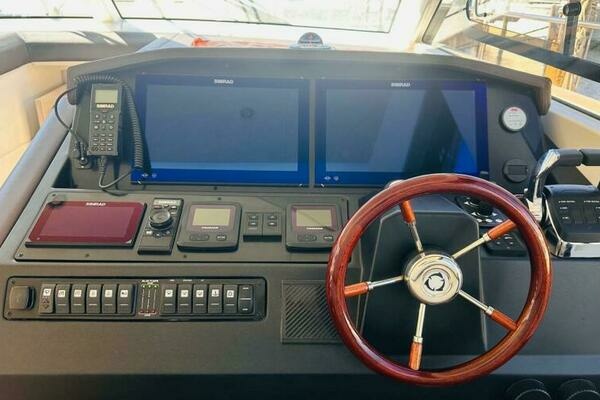 Greenline 48 Fly Hybrid Yacht For Sale