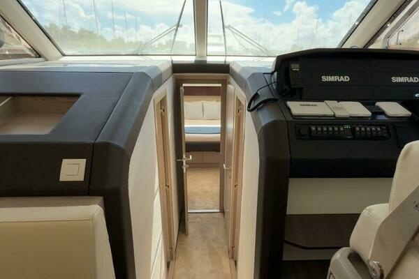 Greenline 48 Fly Hybrid Yacht For Sale