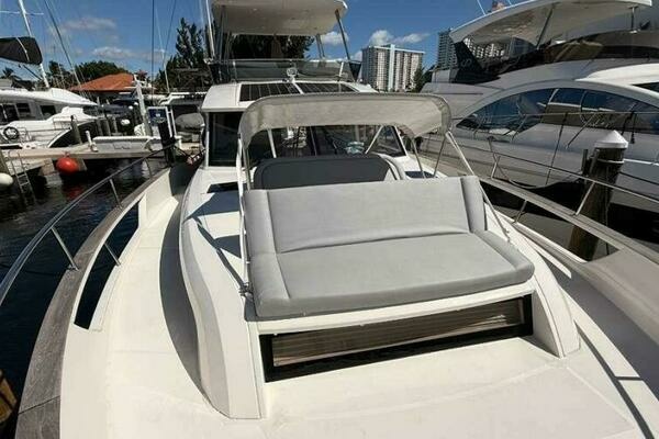 Greenline 48 Fly Hybrid Yacht For Sale