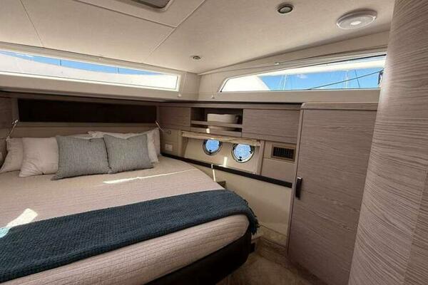Electric Summer 48ft Greenline Yacht For Sale