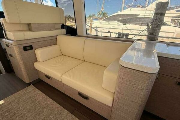 Greenline 48 Fly Hybrid Yacht For Sale