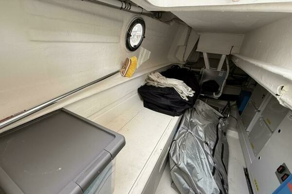 Greenline 48 Fly Hybrid Yacht For Sale