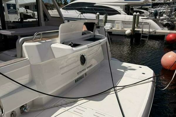 Greenline 48 Fly Hybrid Yacht For Sale