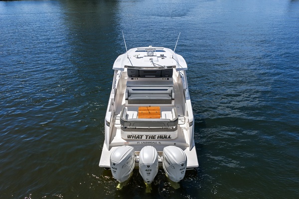 What the Hull 43ft Tiara Yachts Yacht For Sale