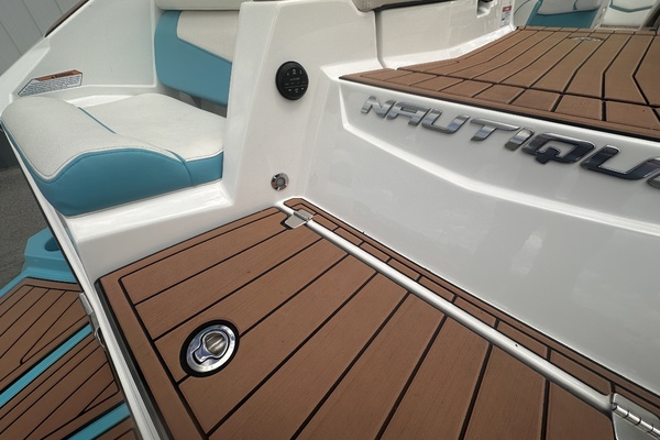 23ft Nautique Yacht For Sale