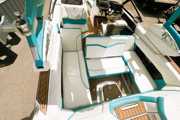 23ft Nautique Yacht For Sale