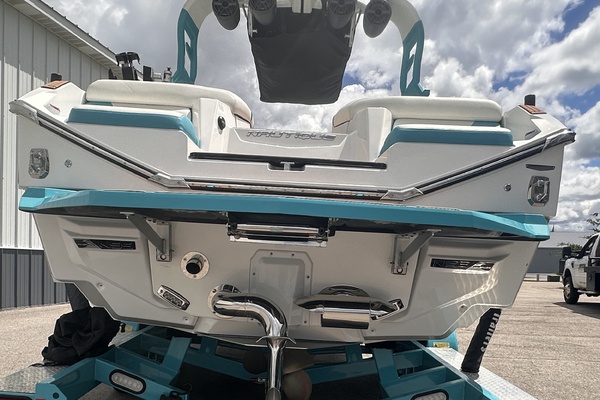 23ft Nautique Yacht For Sale