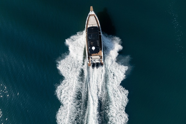 30ft Navan Yacht For Sale