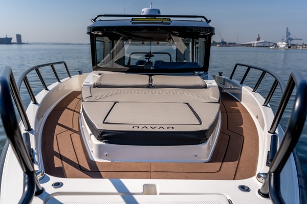 30ft Navan Yacht For Sale