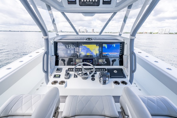 Seamantics 42ft Freeman Yacht For Sale