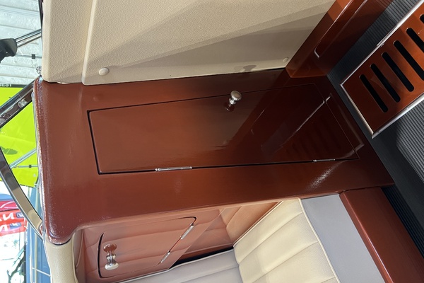 27ft Hacker Craft Yacht For Sale
