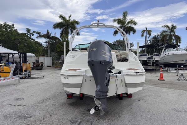 24ft NauticStar Yacht For Sale