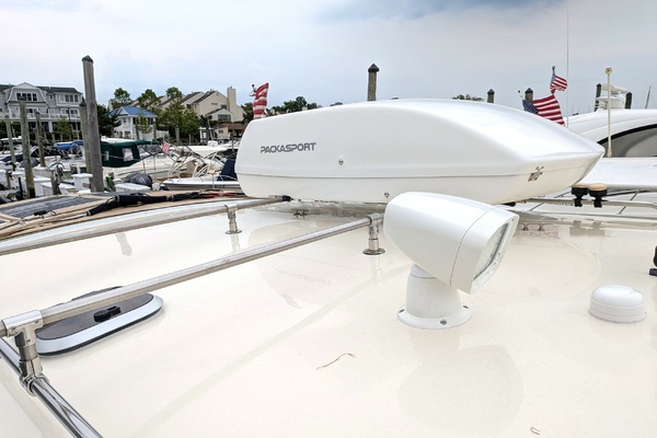 Lily Pad 32ft Atlas Yacht For Sale