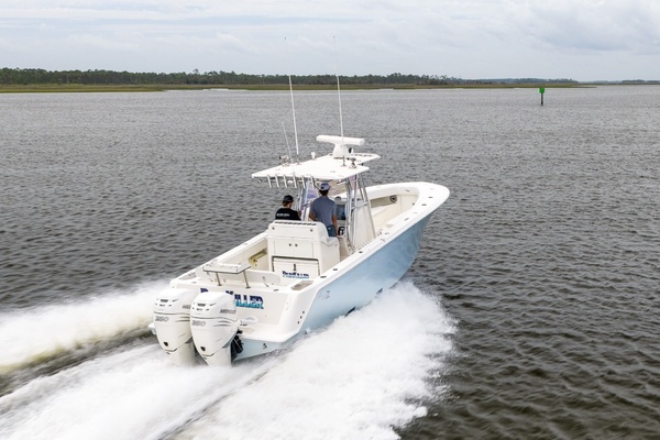 SeaVee 322Z Yacht For Sale