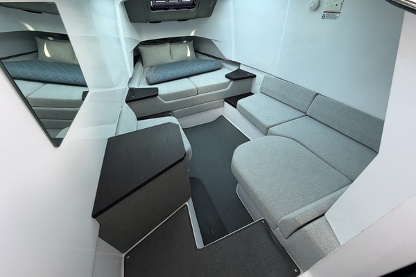 37ft Axopar Yacht For Sale