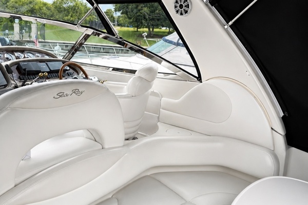 38ft Sea Ray Yacht For Sale