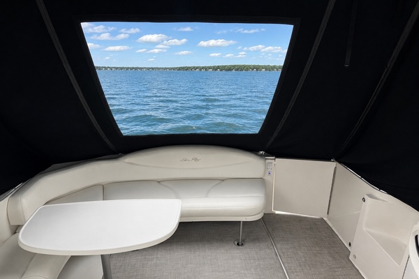 38ft Sea Ray Yacht For Sale