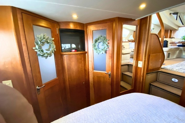 2003 Silverton 39