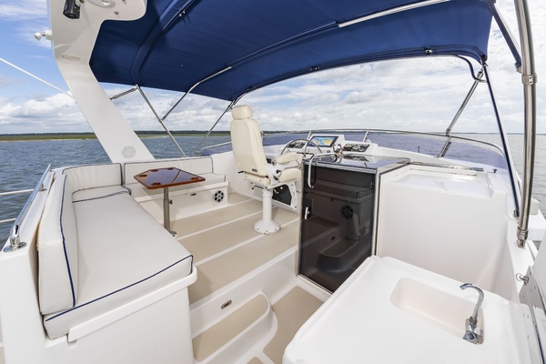 Boondocks V 52ft DeFever Yacht For Sale