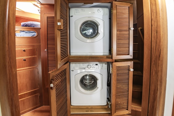 Boondocks V 52ft DeFever Yacht For Sale