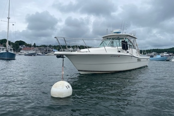 Photo of the 2003 Pursuit Express "LUTORIA"