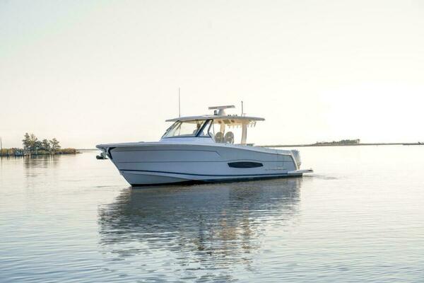 38ft Regal Yacht For Sale