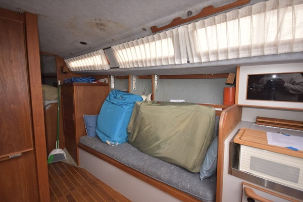 30ft S2 Yacht For Sale