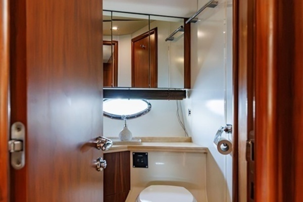 Sunseeker Predator Yacht For Sale