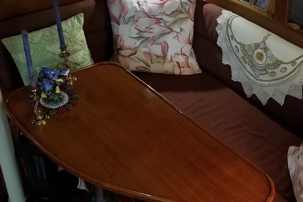 Settee Starboard